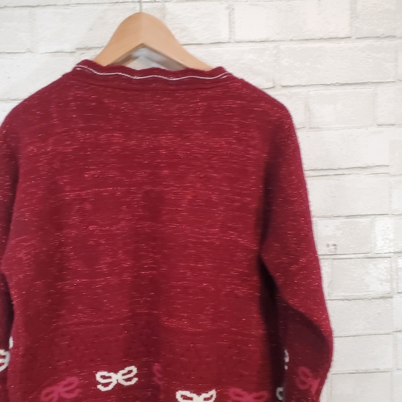 Vintage style oversized holiday sweater 🎄 - Picture 4 of 13